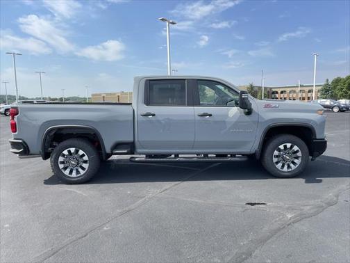 2025 Chevrolet Silverado 2500 Custom