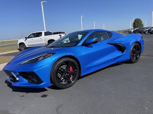 2026 Chevrolet Corvette Stingray w/1LT