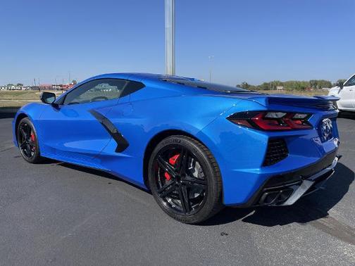 2026 Chevrolet Corvette Stingray w/1LT