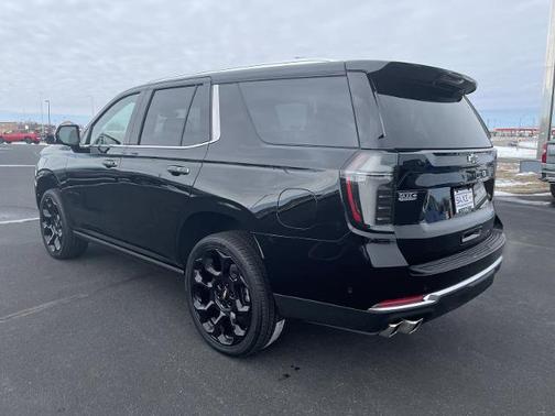 2025 Chevrolet Tahoe 4WD High Country