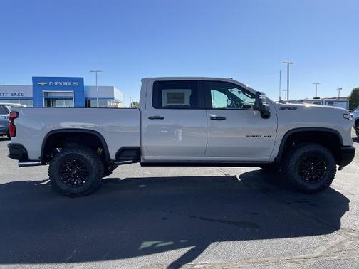 2026 Chevrolet Silverado 2500 ZR2