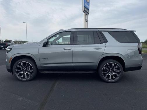 2025 Chevrolet Tahoe 4WD RST