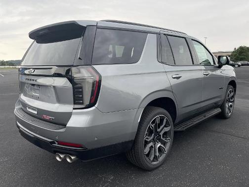 2025 Chevrolet Tahoe 4WD RST