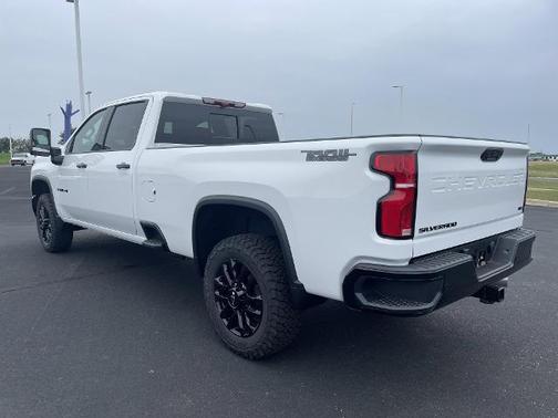 2026 Chevrolet Silverado 3500 LTZ