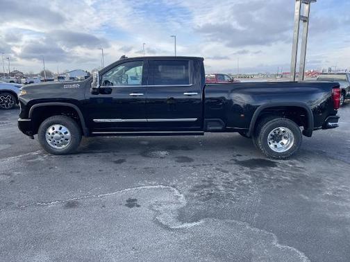 2026 Chevrolet Silverado 3500 High Country