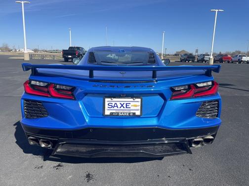 2026 Chevrolet Corvette Stingray w/2LT