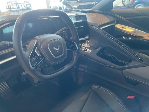 2025 Chevrolet Corvette Stingray w/1LT