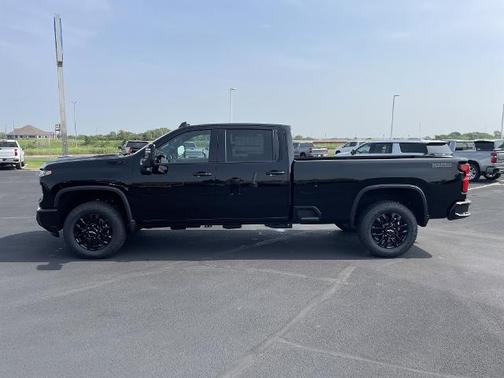 2025 Chevrolet Silverado 3500 LTZ