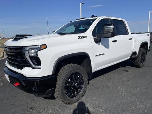 2026 Chevrolet Silverado 3500 LT