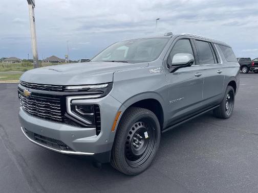 2025 Chevrolet Suburban 4WD High Country