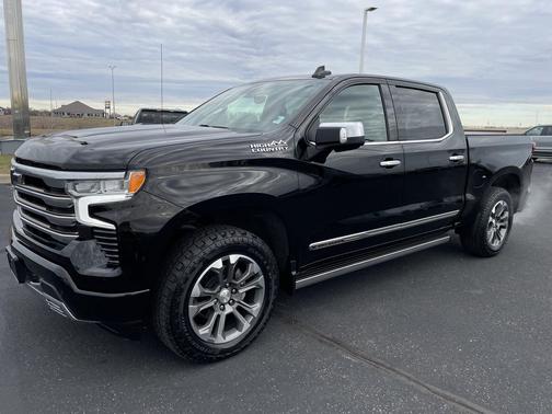 2022 Chevrolet Silverado 1500 High Country
