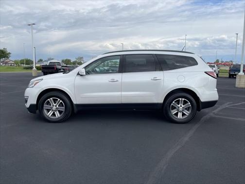 2017 Chevrolet Traverse 2LT