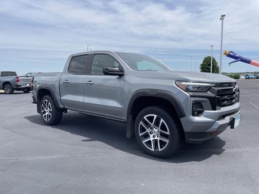 Sterling Gray Metallic 2023 Chevrolet Colorado Z71