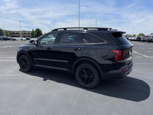 Ebony Black 2023 Kia Sorento S