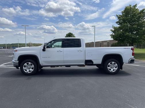 Iridescent Pearl Tricoat 2021 Chevrolet Silverado 3500 LTZ