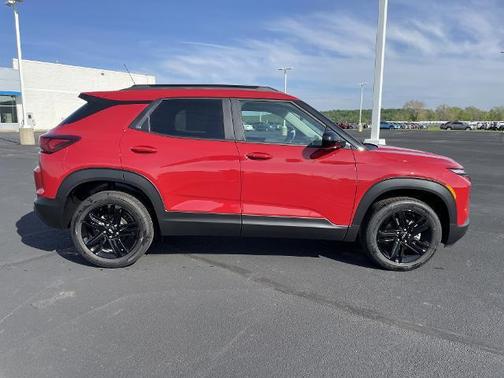 Apex Red 2026 Chevrolet Trailblazer LT