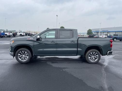 2025 Chevrolet Silverado 1500 LT