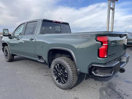 2026 Chevrolet Silverado 3500 LT