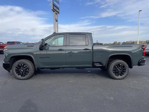 2026 Chevrolet Silverado 3500 LT