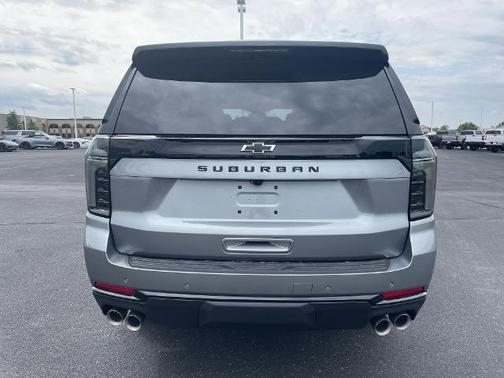 2025 Chevrolet Suburban 4WD Z71