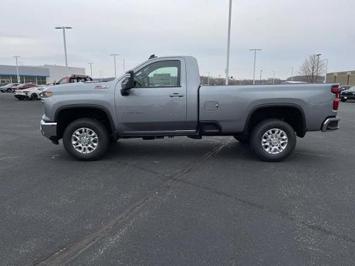 2025 Chevrolet Silverado 3500 LT