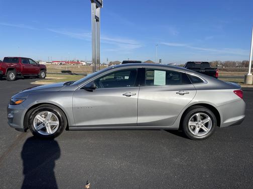2024 Chevrolet Malibu FWD 1LT