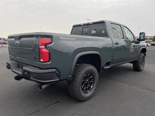 2026 Chevrolet Silverado 2500 ZR2