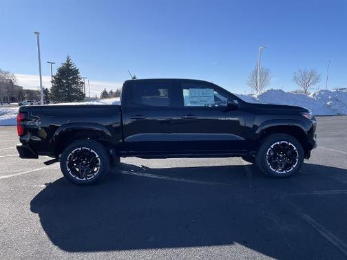 Black 2026 Chevrolet Colorado Z71