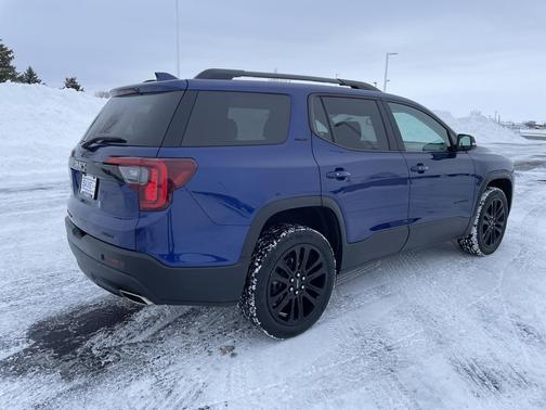 2023 GMC Acadia AWD SLT