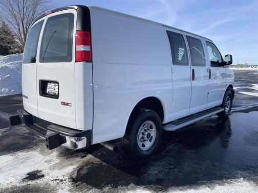 2024 GMC Savana 2500 Work Van