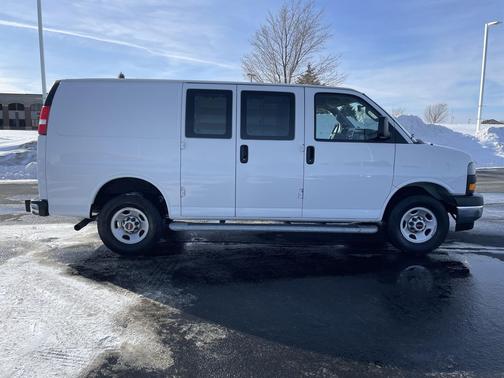 2024 GMC Savana 2500 Work Van