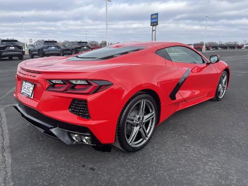2026 Chevrolet Corvette Stingray w/1LT