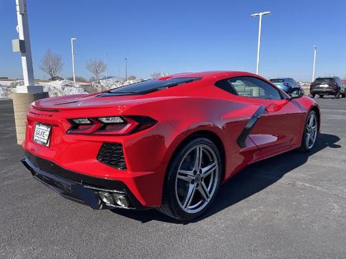 2026 Chevrolet Corvette Stingray w/1LT