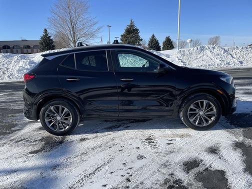 2022 Buick Encore GX Select