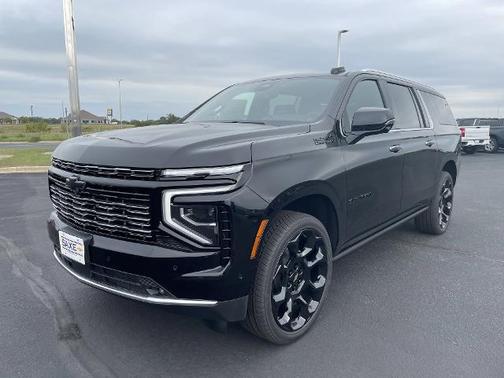 2025 Chevrolet Suburban 4WD High Country