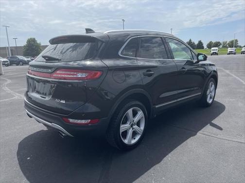 2015 Lincoln MKC Base