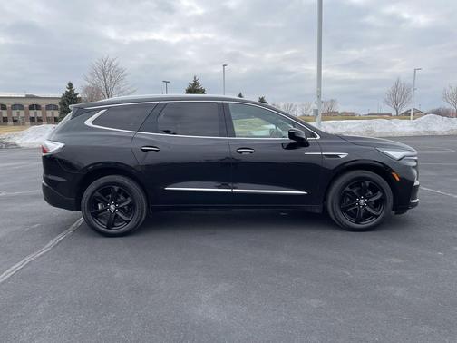 2023 Buick Enclave Essence AWD