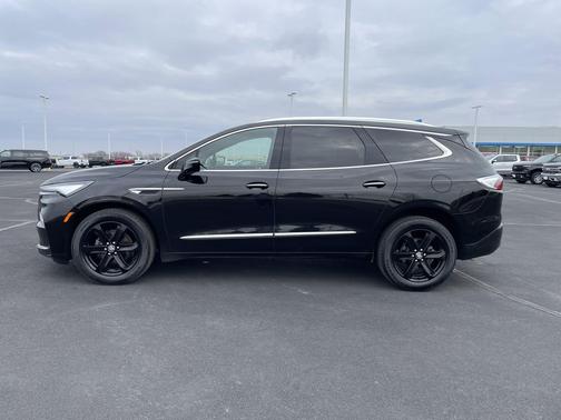 2023 Buick Enclave Essence AWD