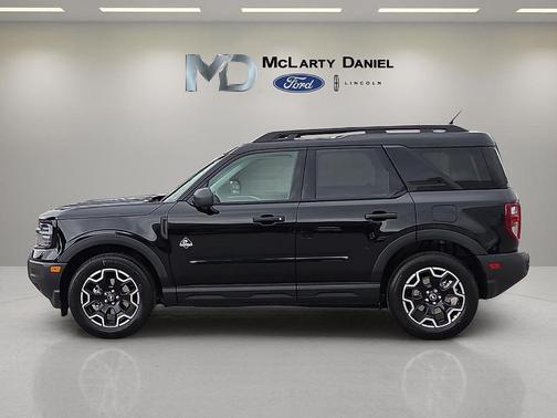 Shadow Black 2026 Ford Bronco Sport Outer Banks