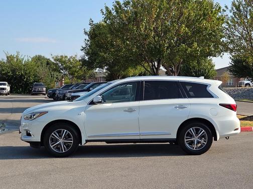 Majestic White 2020 INFINITI QX60 Luxe