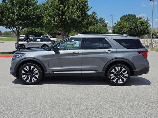 Gray Metallic 2026 Ford Explorer Platinum