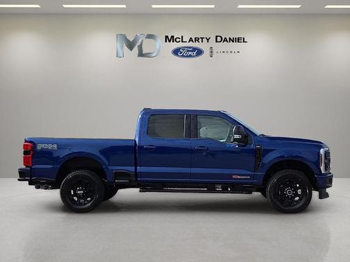 Argon 2026 Ford F-350 Lariat Super Duty