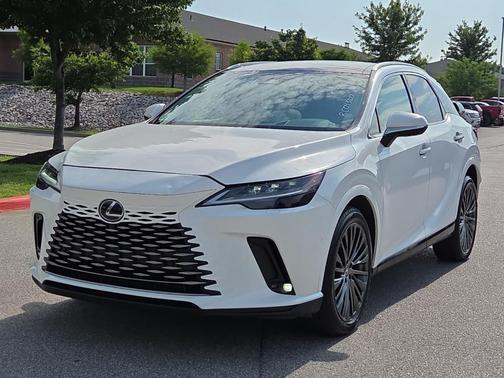Eminent White Pearl 2024 Lexus RX 350 Luxury