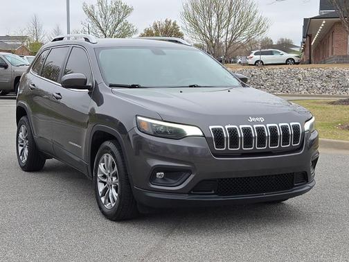 Granite Crystal Clearcoat Metallic 2020 Jeep Cherokee Latitude Plus