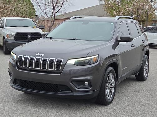 Granite Crystal Clearcoat Metallic 2020 Jeep Cherokee Latitude Plus