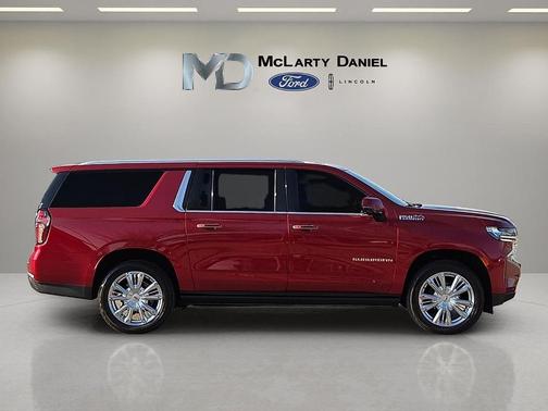 Cherry Red Tintcoat 2022 Chevrolet Suburban High Country