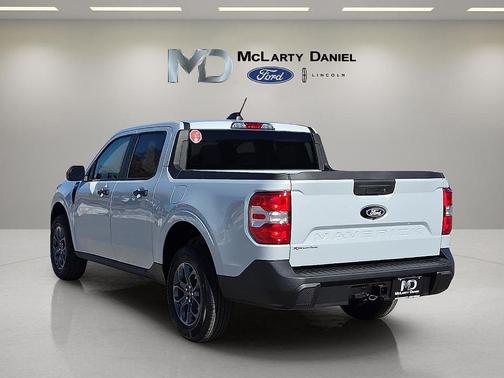 Space White Metallic 2026 Ford Maverick XLT