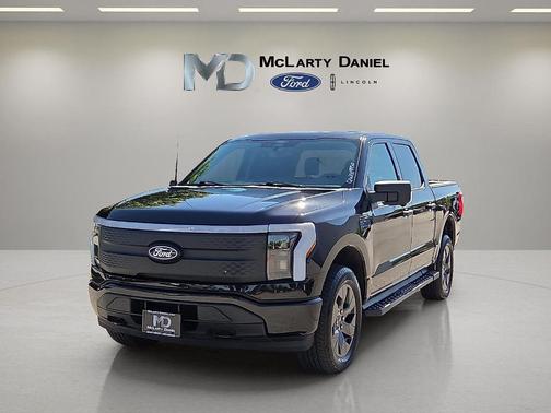 Agate Black Metallic 2024 Ford F-150 Lightning XLT