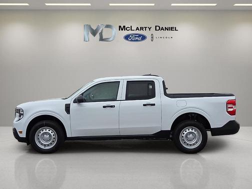 Oxford White 2026 Ford Maverick XL