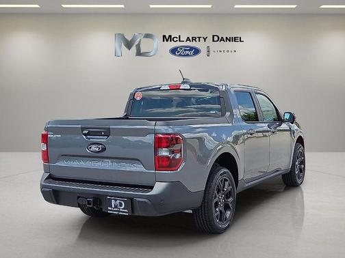 Gray Metallic 2026 Ford Maverick Lariat